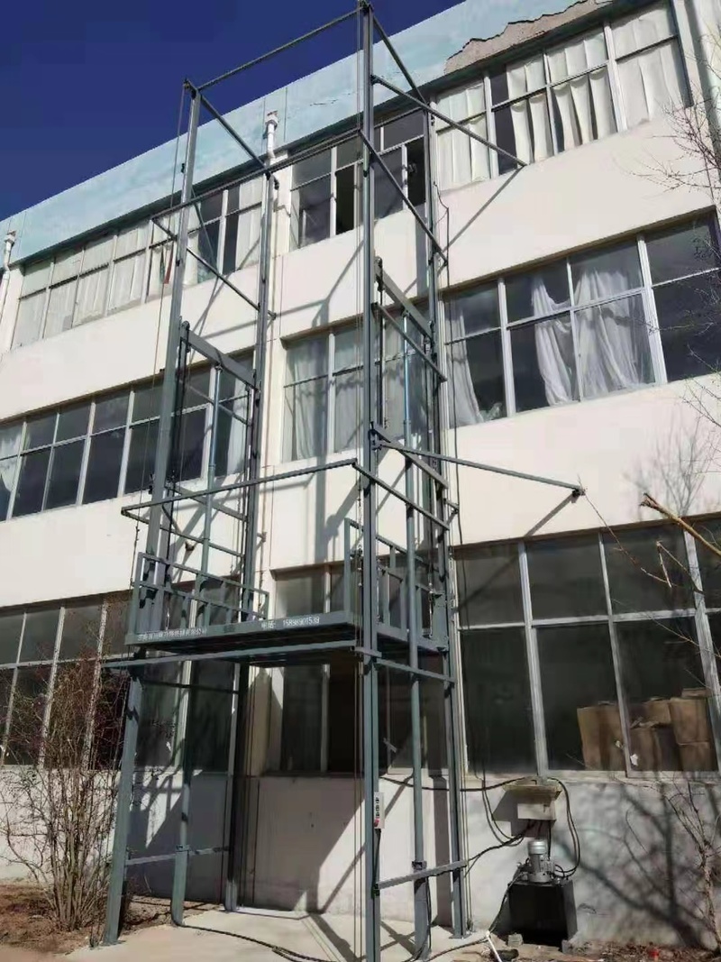 辽阳室外贴墙货梯